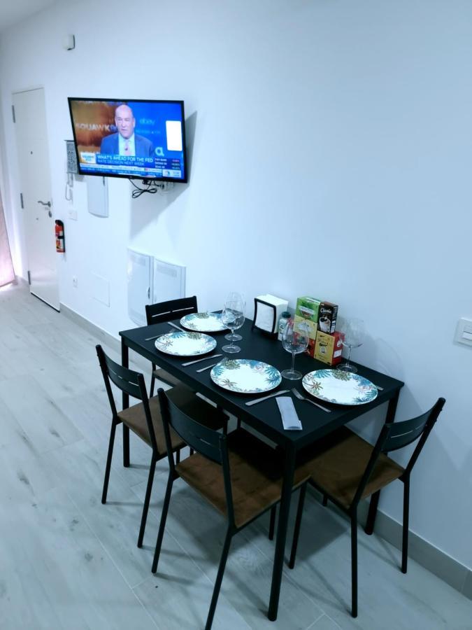 Apartamentos Zanca City Center Free Luggage Storage Málaga Eksteriør billede
