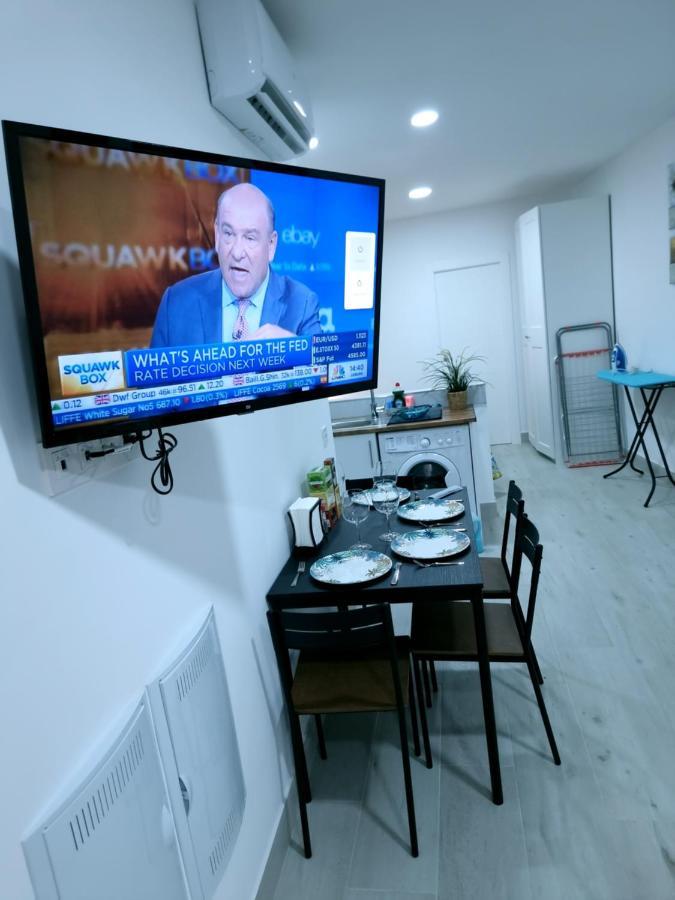 Apartamentos Zanca City Center Free Luggage Storage Málaga Eksteriør billede
