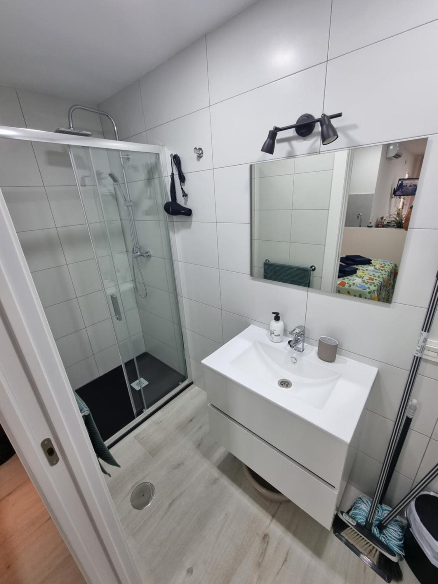 Apartamentos Zanca City Center Free Luggage Storage Málaga Eksteriør billede