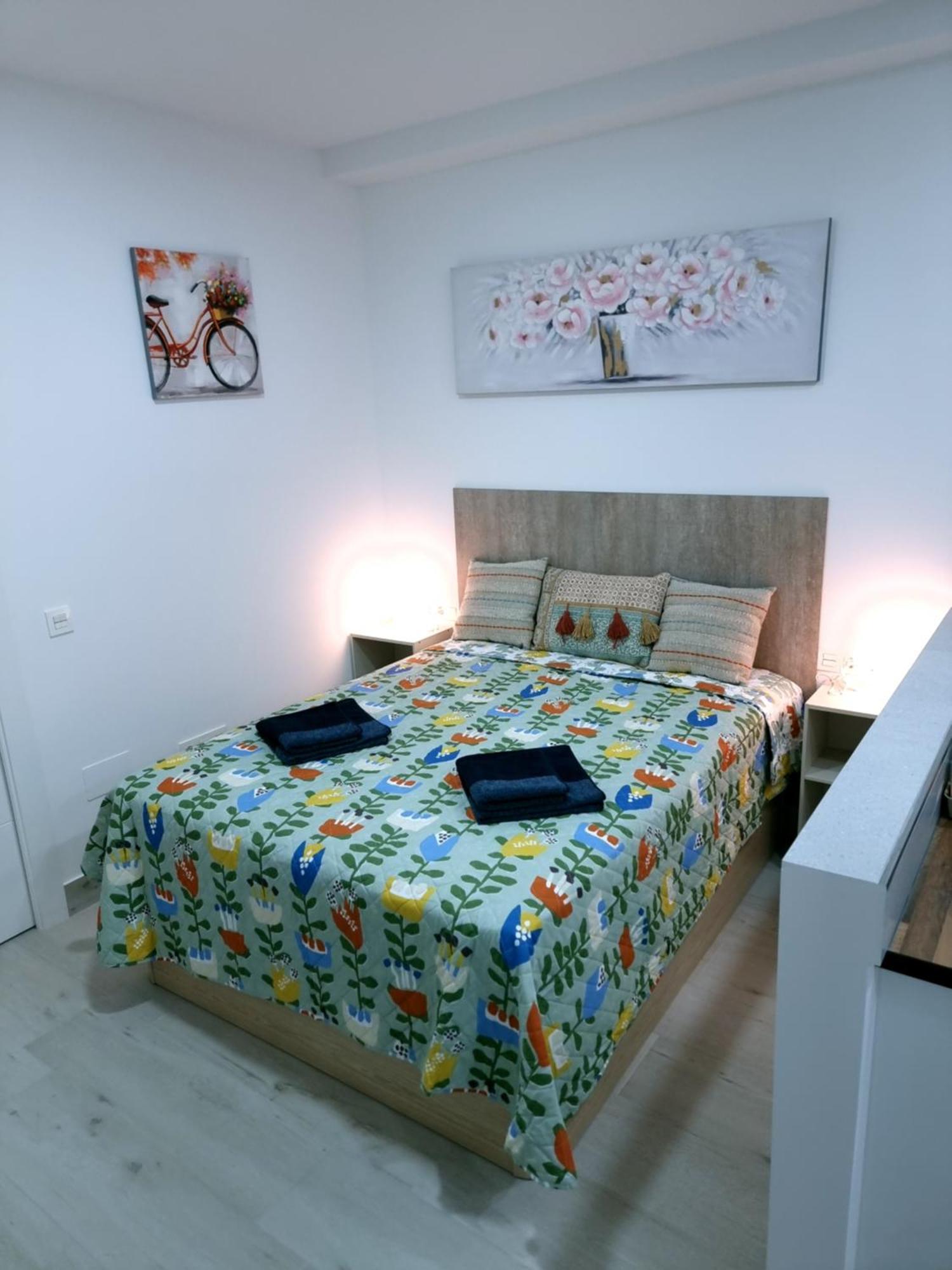 Apartamentos Zanca City Center Free Luggage Storage Málaga Eksteriør billede