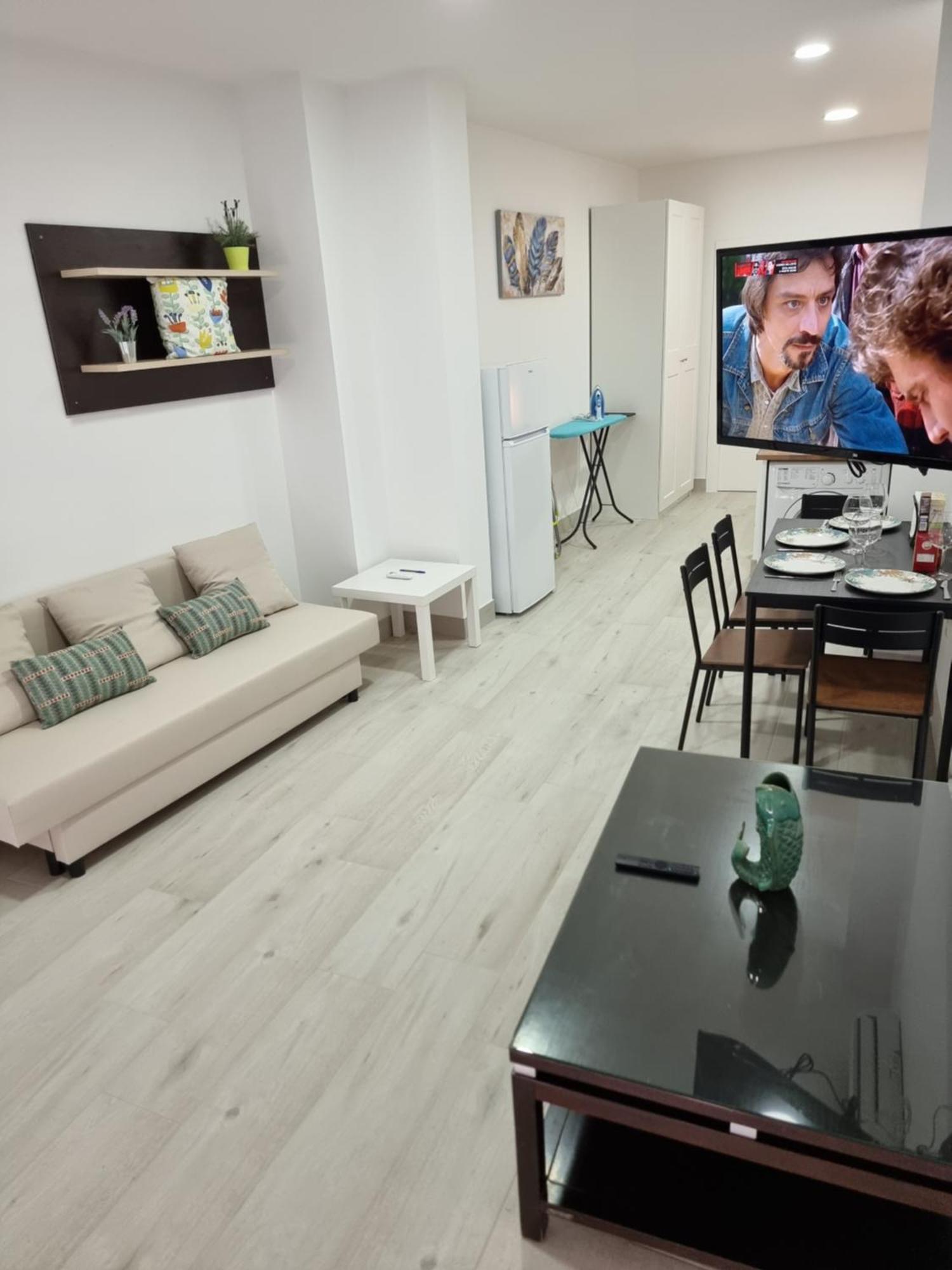 Apartamentos Zanca City Center Free Luggage Storage Málaga Eksteriør billede