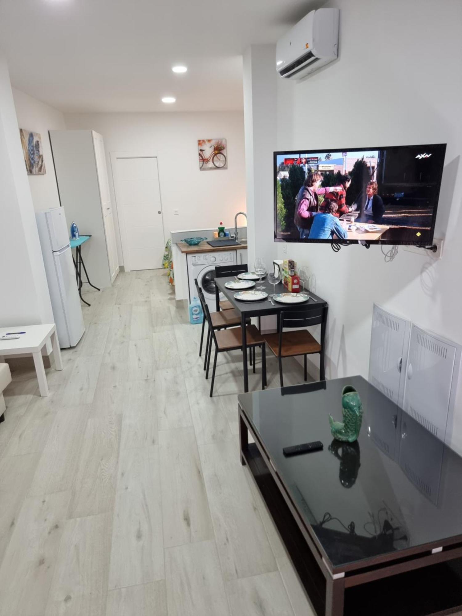Apartamentos Zanca City Center Free Luggage Storage Málaga Eksteriør billede